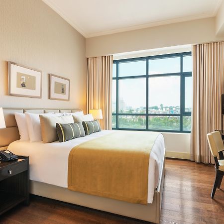 ماكاتي Aruga Apartments By Rockwell Makati المظهر الخارجي الصورة