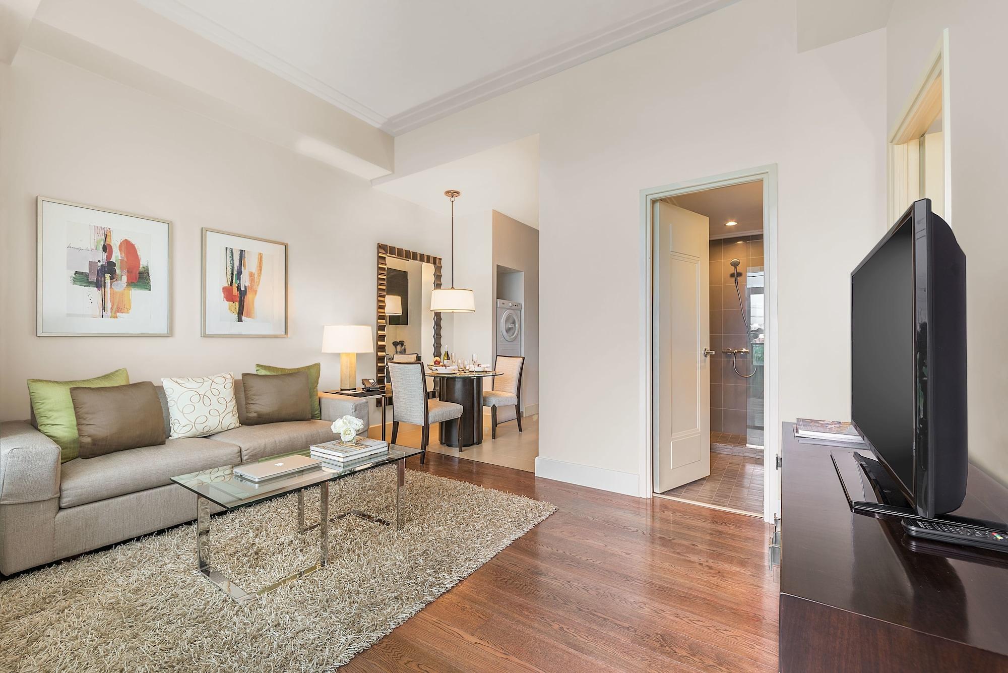 ماكاتي Aruga Apartments By Rockwell Makati المظهر الخارجي الصورة
