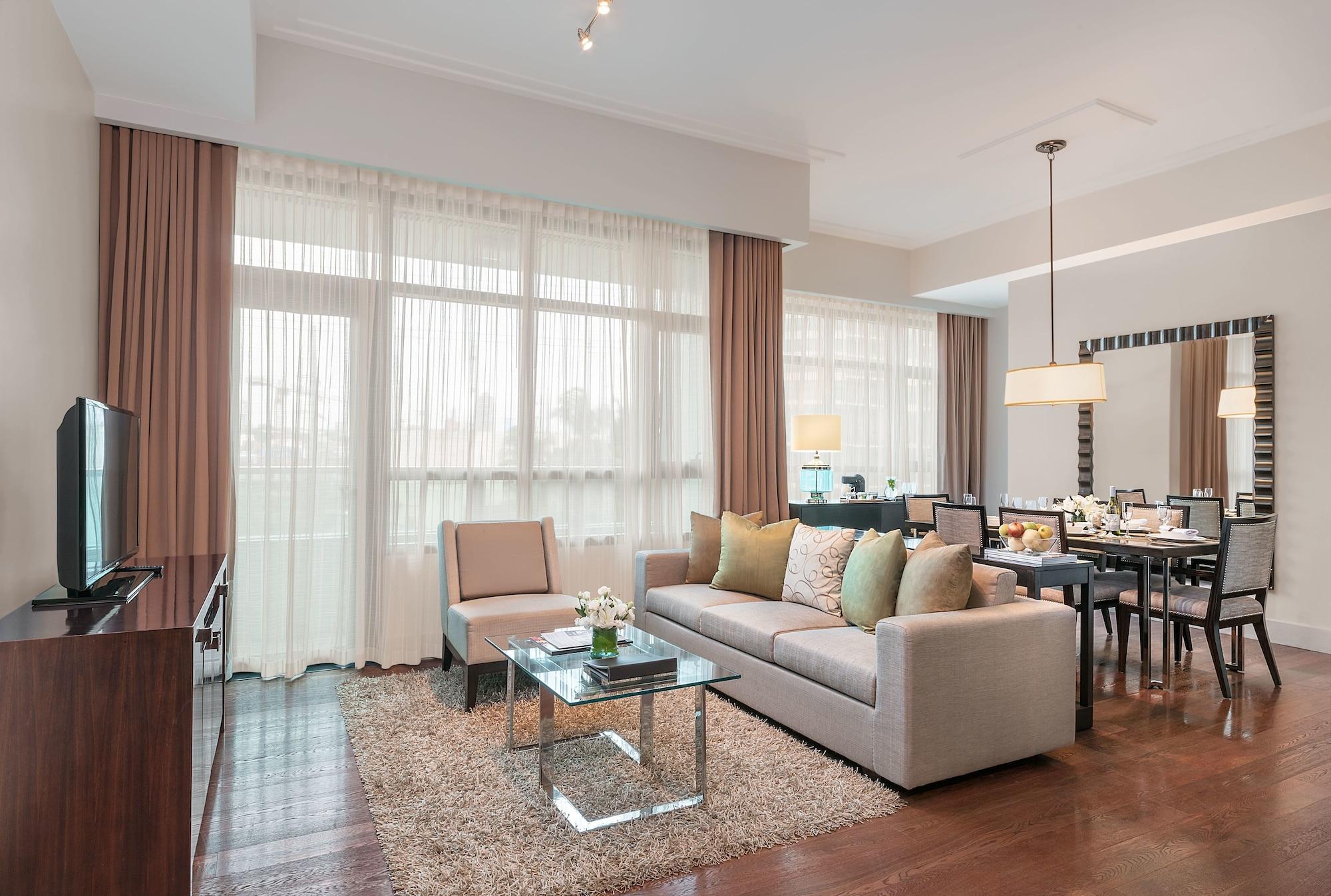 ماكاتي Aruga Apartments By Rockwell Makati المظهر الخارجي الصورة